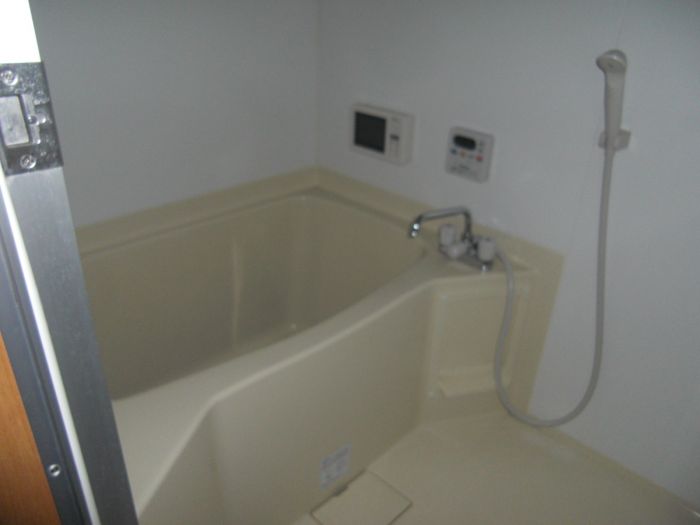 apartment 徳島県阿波市市場町上喜来字南久保679-15