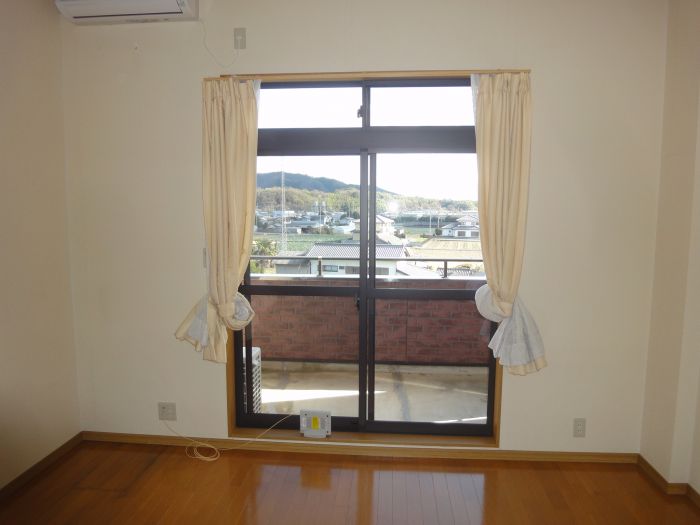 apartment 徳島県阿波市市場町上喜来字南久保679-15