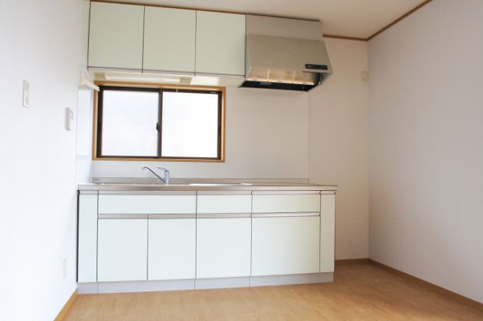 apartment 徳島県三好郡東みよし町足代2208-1