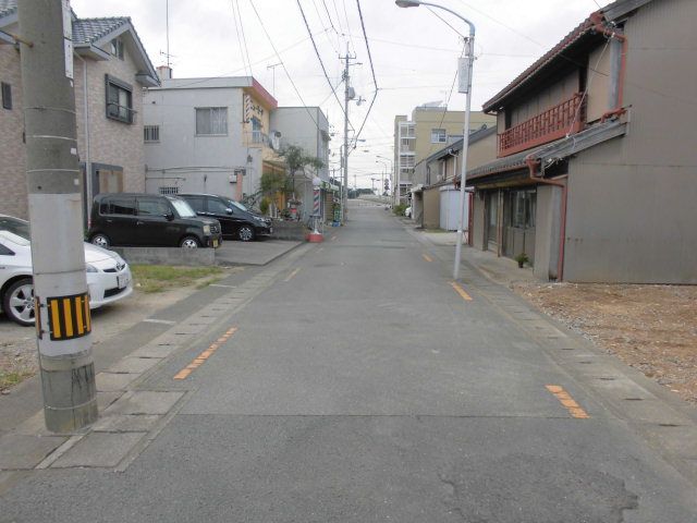  徳島県小松島市赤石町字入船