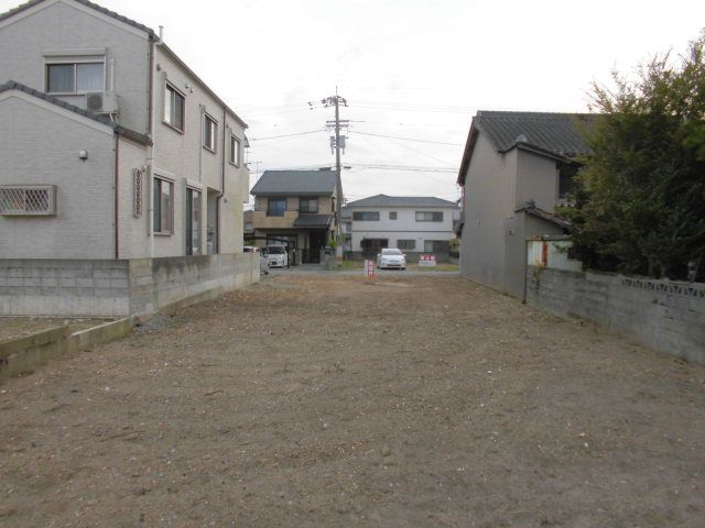  徳島県小松島市赤石町字入船