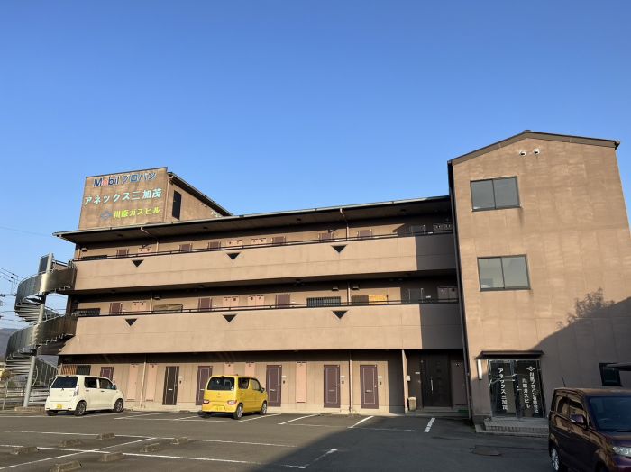 apartment 徳島県三好郡東みよし町中庄1393-1