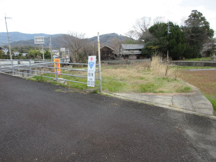  徳島県阿波市土成町土成字丸山