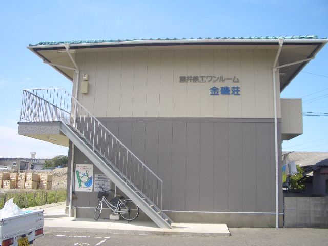 apartment 徳島県小松島市金磯町
