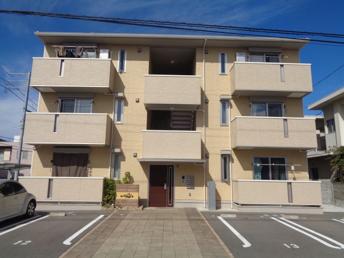 apartment 徳島県徳島市沖浜町西畑