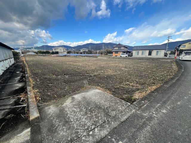  徳島県阿波市土成町吉田字川久保