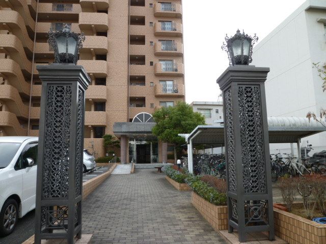 apartment 徳島県徳島市西須賀町下中須33