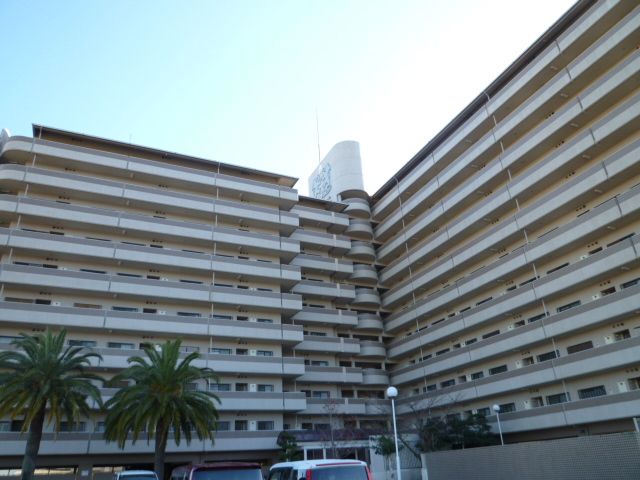 apartment 徳島県小松島市田浦町字近里84-1