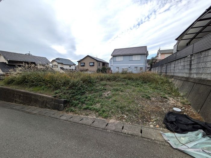  徳島県板野郡板野町大寺字岡山路