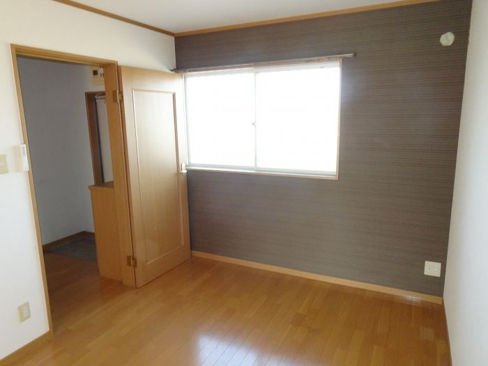 apartment 徳島県小松島市田野町字本村89-1