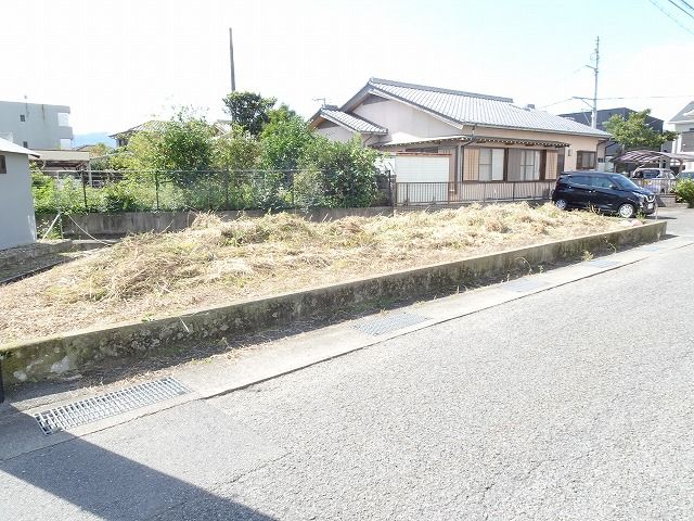  徳島県小松島市神田瀬町（地番[23-2]）