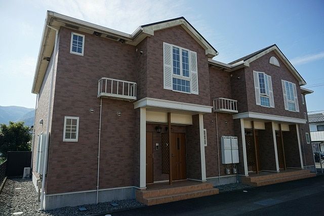 apartment 徳島県美馬市穴吹町三島字舞中島865番地4