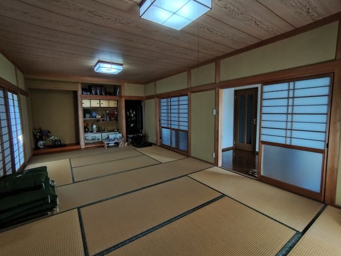 detached 徳島県阿波市市場町香美字郷社本
