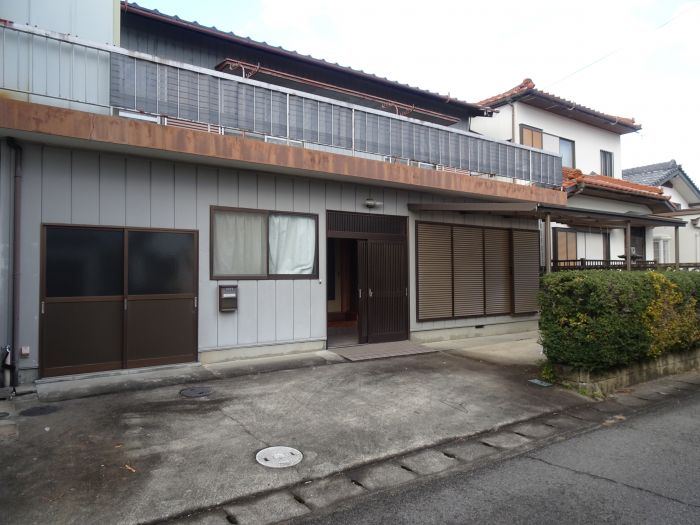 detached 徳島県吉野川市鴨島町喜来323（地番[147]）