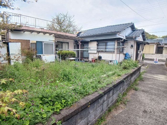  徳島県鳴門市撫養町小桑島字日向谷