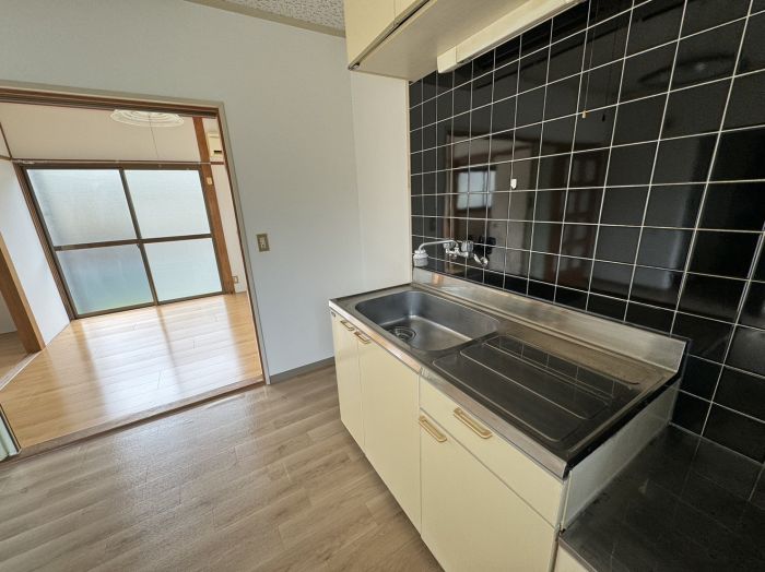 apartment 徳島県三好市池田町トウゲ22-1