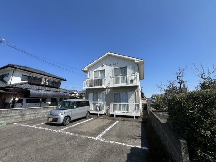apartment 徳島県板野郡北島町北村字壱町四反地61-12