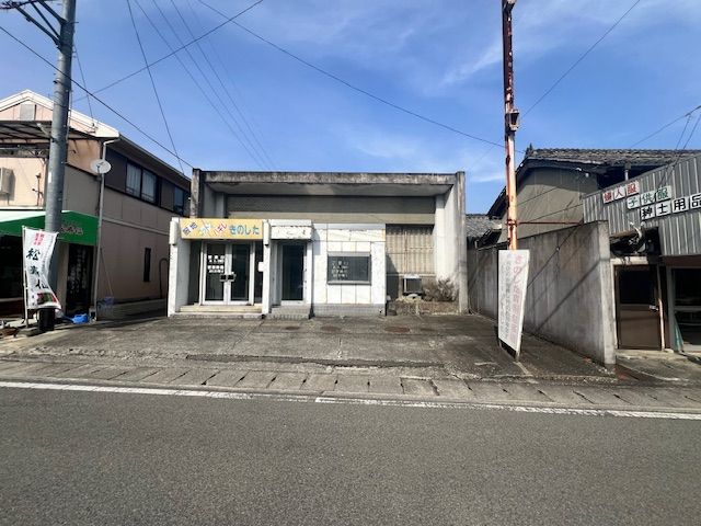 commercial 徳島県三好市三野町芝生