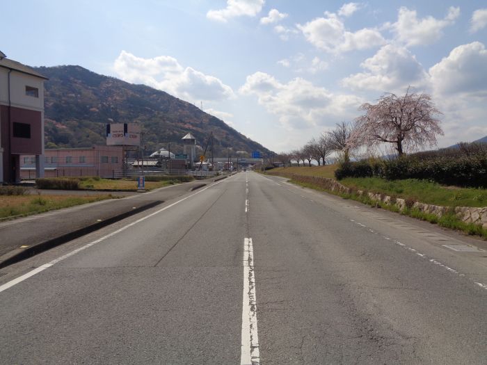 commercial 徳島県美馬郡つるぎ町貞光字大須賀