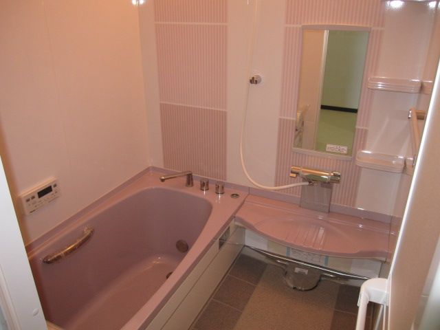 apartment 徳島県小松島市神田瀬町12-13