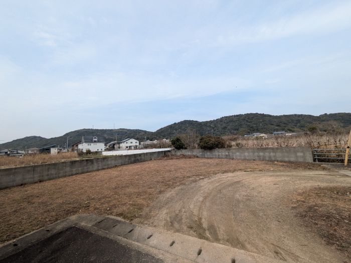  徳島県鳴門市大津町吉永