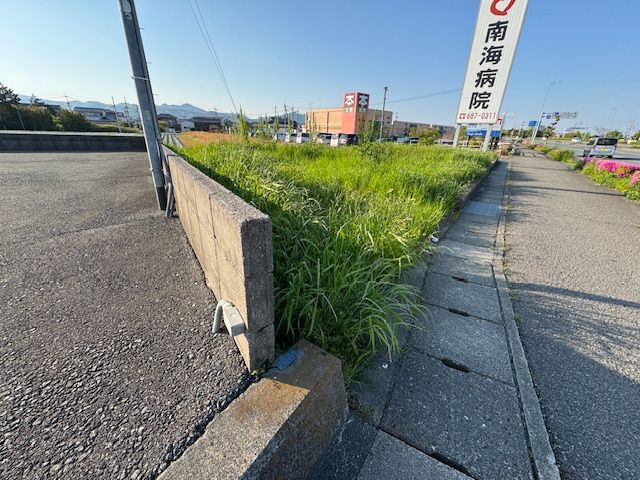  徳島県板野郡松茂町中喜来字前原東二番越（地番[１番２]）
